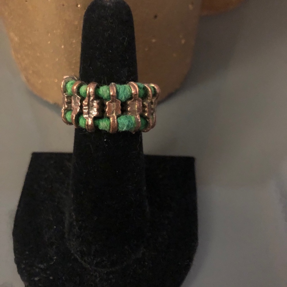 Boho green and gold stretch ring